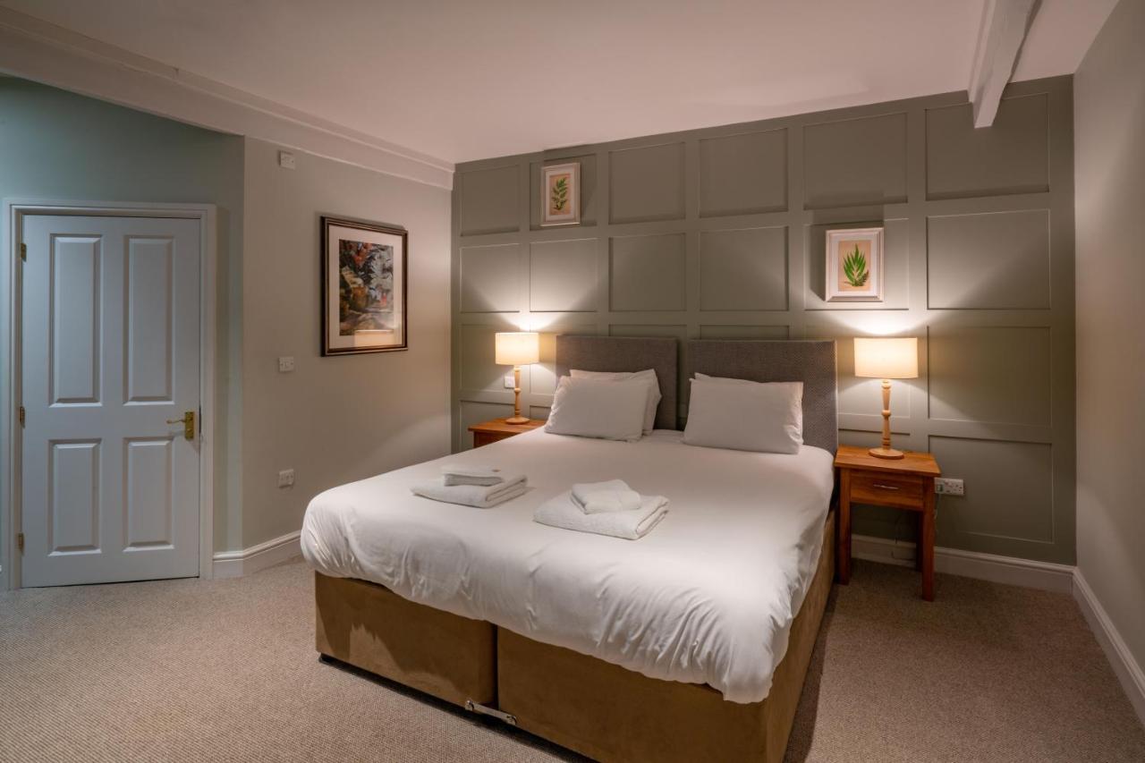 The Kings Arms Hotel Melksham