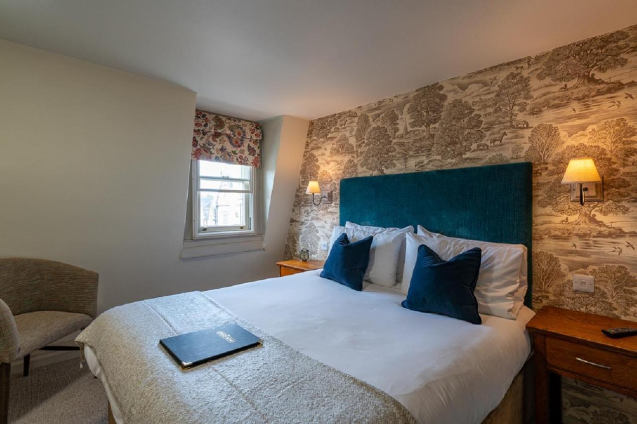 Hotel The Kings Arms Melksham