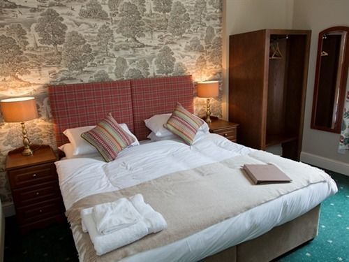 Hotel The Kings Arms Melksham
